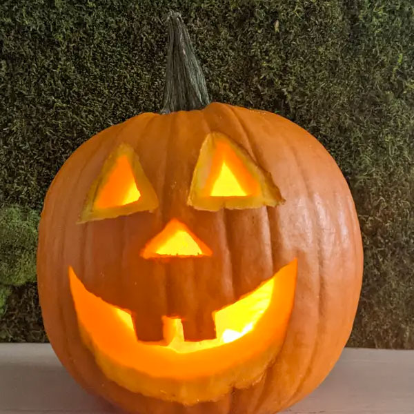 Halloween 2: Pumpkin Carving - Saunderosa | Mercersburg PA